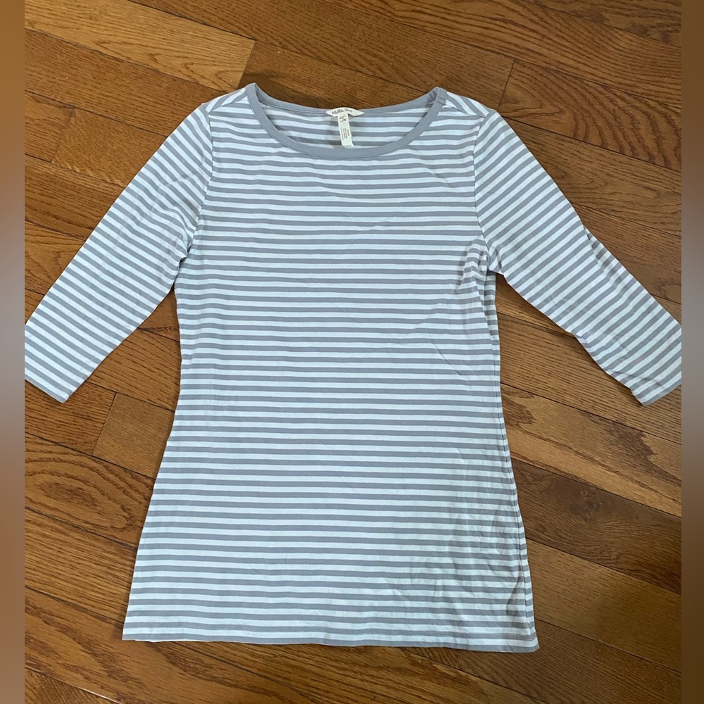 Women’s small top